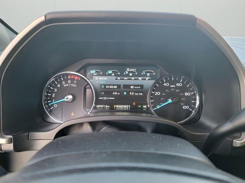 Used 2018 Ford F250 Lariat w/ Chrome Package image 14