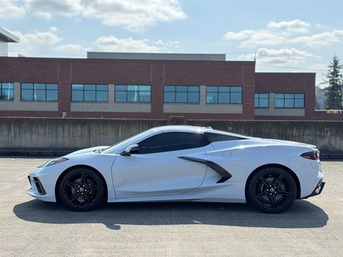 Used 2023 Chevrolet Corvette Stingray Premium Conv w/ 3LT RWD image 2
