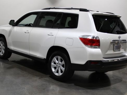 Used 2012 Toyota Highlander image 7