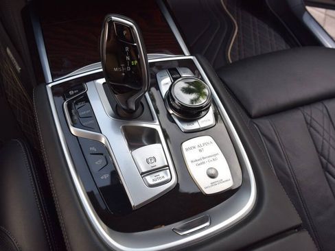 Used 2018 BMW ALPINA B7 xDrive w/ Luxury Rear Seating Package AWD/4WD image 61