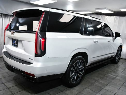 Used 2023 Cadillac Escalade ESV Sport Platinum AWD/4WD image 6