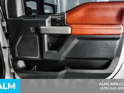 Used 2022 Ford F450 Platinum w/ FX4 Off-Road Package image 46