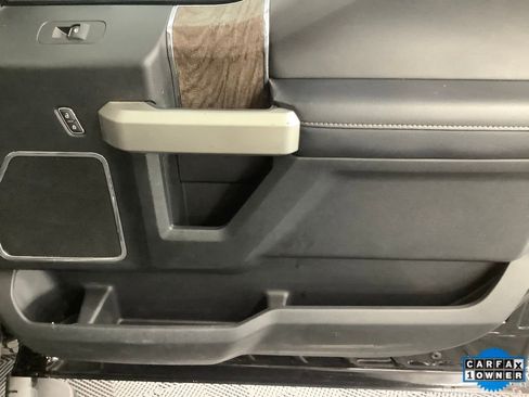 Used 2019 Ford F250 Lariat w/ Lariat Ultimate Package image 24