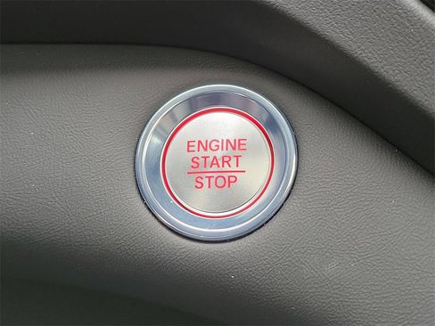 Certified 2025 Acura RDX Technology Package image 31