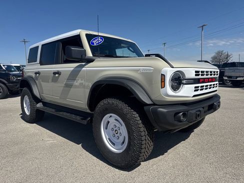 New 2026 Ford Bronco Heritage Edition image 15