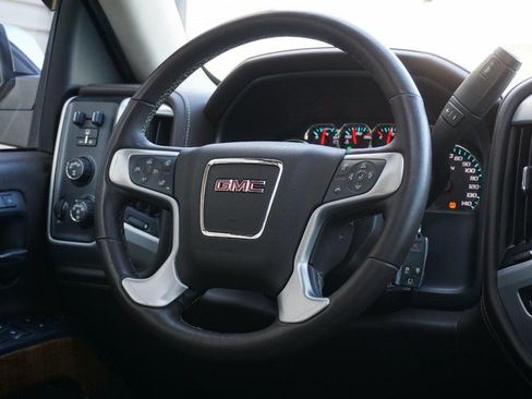 Used 2018 GMC Sierra 1500 SLT AWD/4WD image 34