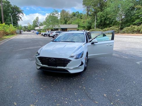 Used 2021 Hyundai Sonata SE w/ Winter Weather Package FWD image 42