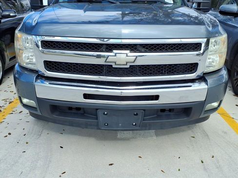 Used 2009 Chevrolet Silverado 1500 2WD Crew Cab w/ Exterior Plus Package image 7