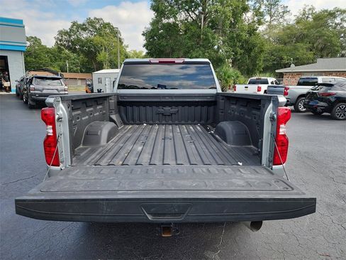 Used 2025 Chevrolet Silverado 3500 LT AWD/4WD image 10