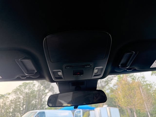 Used 2025 Toyota Camry SE FWD image 6