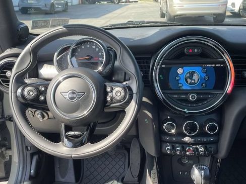 Used 2019 MINI Cooper 2-Door Hardtop w/ Storage Package FWD image 20