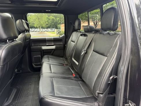 Used 2020 Ford F150 Lariat w/ Equipment Group 502A Luxury AWD/4WD image 31