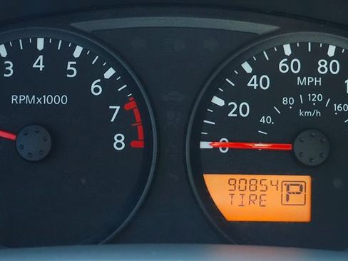 Used 2021 Nissan Frontier S image 41