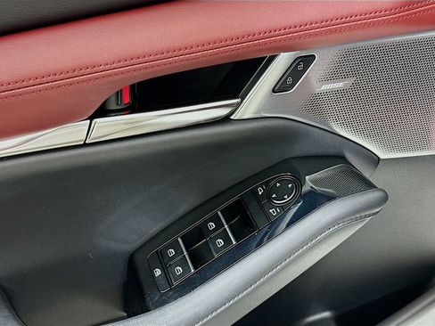 Used 2022 MAZDA MAZDA3 s image 20