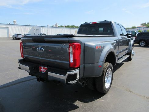 Used 2026 Ford F450 XLT w/ FX4 Off-Road Package AWD/4WD image 5