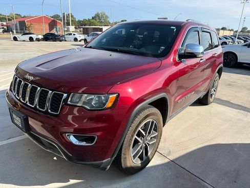 Used 2021 Jeep Grand Cherokee Limited AWD/4WD image 2