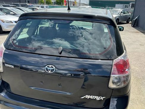 Used 2006 Toyota Matrix XR image 32