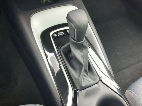 Certified 2025 Toyota Corolla SE image 14