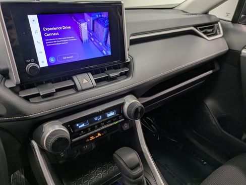 Used 2025 Toyota RAV4 LE image 11