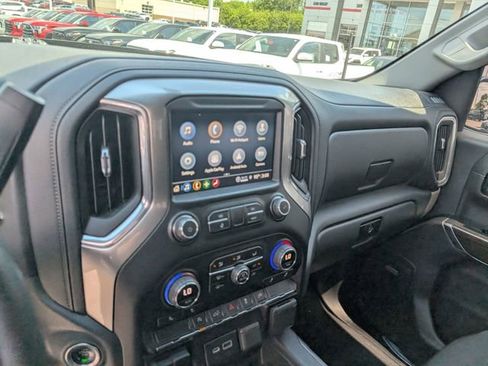 Used 2021 Chevrolet Silverado 1500 RST w/ Convenience Package II AWD/4WD image 21