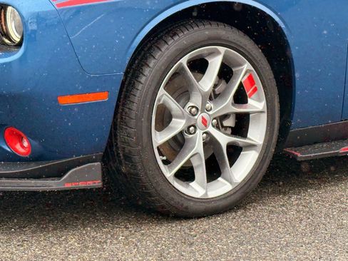 Used 2023 Dodge Challenger SXT w/ Plus Package image 27