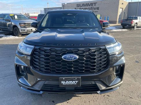 Used 2025 Ford Explorer ST-Line AWD/4WD image 29