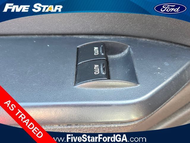 Used 2005 Ford Mustang Premium RWD image 28