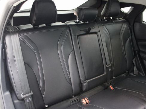 Used 2021 Ford Mustang Mach-E Premium image 28