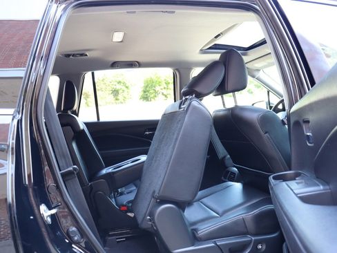 Used 2017 Honda Pilot EX-L image 17