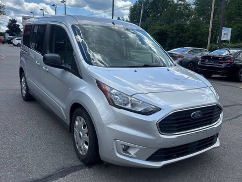 Used 2022 Ford Transit Connect XLT FWD image 3
