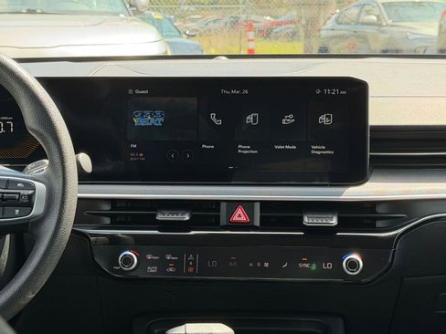 Used 2025 Kia K5 LXS image 20