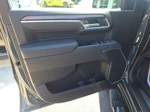 New 2025 Chevrolet Silverado 1500 LT image 10