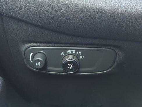 Used 2024 Chevrolet Equinox LT image 24