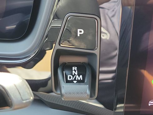 New 2026 Porsche Cayenne Coupe AWD/4WD image 41