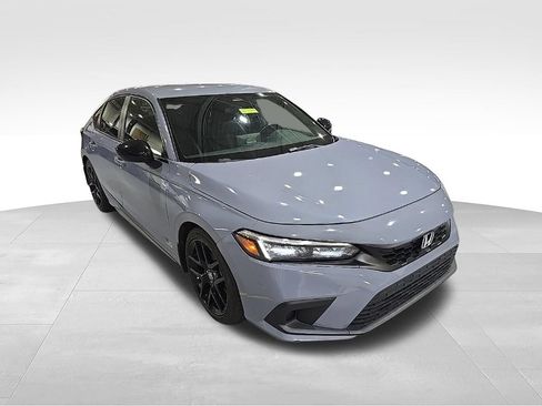 Used 2024 Honda Civic Sport image 2