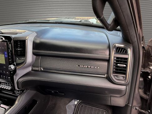 Used 2020 RAM 1500 Limited AWD/4WD image 26