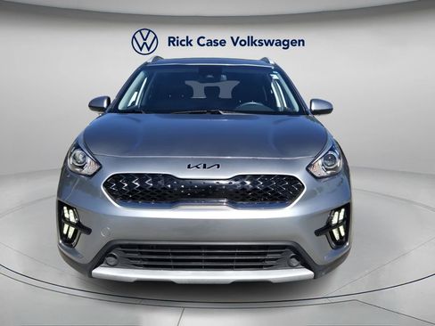 Used 2022 Kia Niro LXS image 4