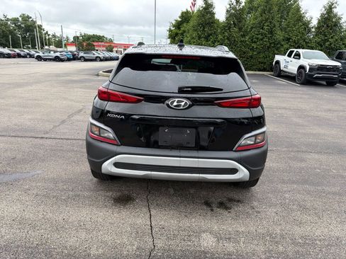 Used 2022 Hyundai Kona SEL w/ Convenience Package FWD image 4