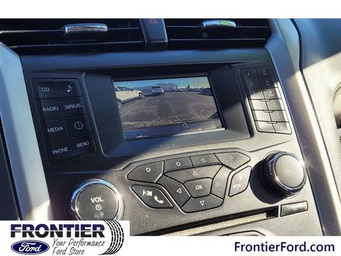 Used 2016 Ford Fusion SE w/ Equipment Group 202A image 23