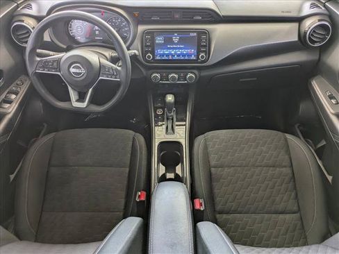 Used 2023 Nissan Kicks SV FWD image 17