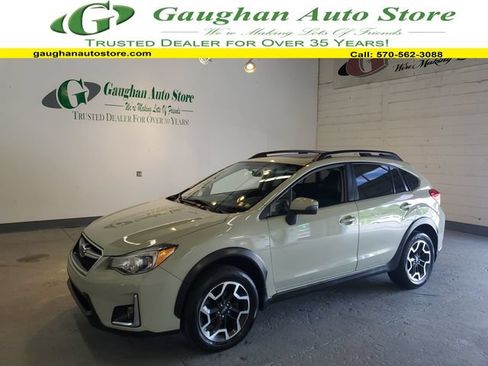Used 2017 Subaru Crosstrek 2.0i Limited AWD/4WD image 1