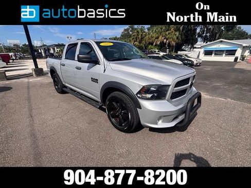 Used 2018 RAM 1500 Express w/ Express Value Package RWD image 9