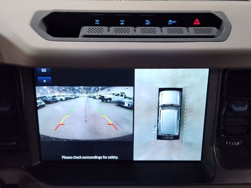 Used 2024 Ford Bronco Wildtrak AWD/4WD image 38