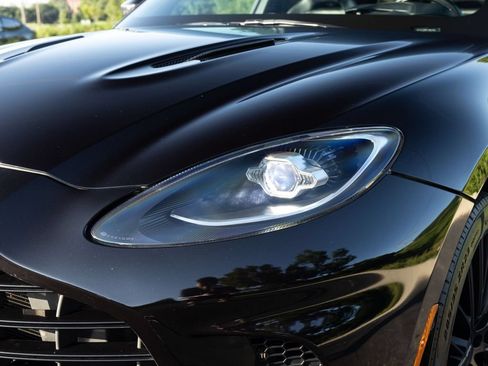 Used 2023 Aston Martin DBX 707 AWD/4WD image 13
