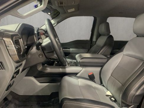 Used 2023 Ford F150 Lariat w/ Equipment Group 502A High image 9