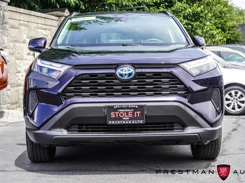 Used 2022 Toyota RAV4 XLE w/ Convenience Package AWD/4WD image 16