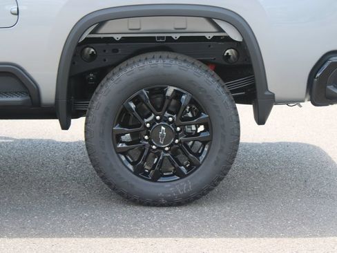 New 2026 Chevrolet Silverado 2500 Custom w/ Custom Convenience Package AWD/4WD image 17