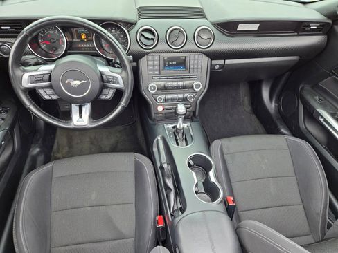 Used 2016 Ford Mustang Convertible w/ Equipment Group 051A image 12