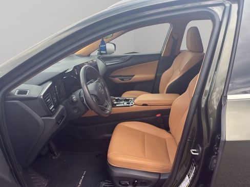 Used 2023 Lexus NX 350 AWD w/ Premium Package image 11