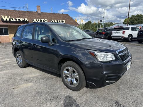 Used 2018 Subaru Forester 2.5i image 5